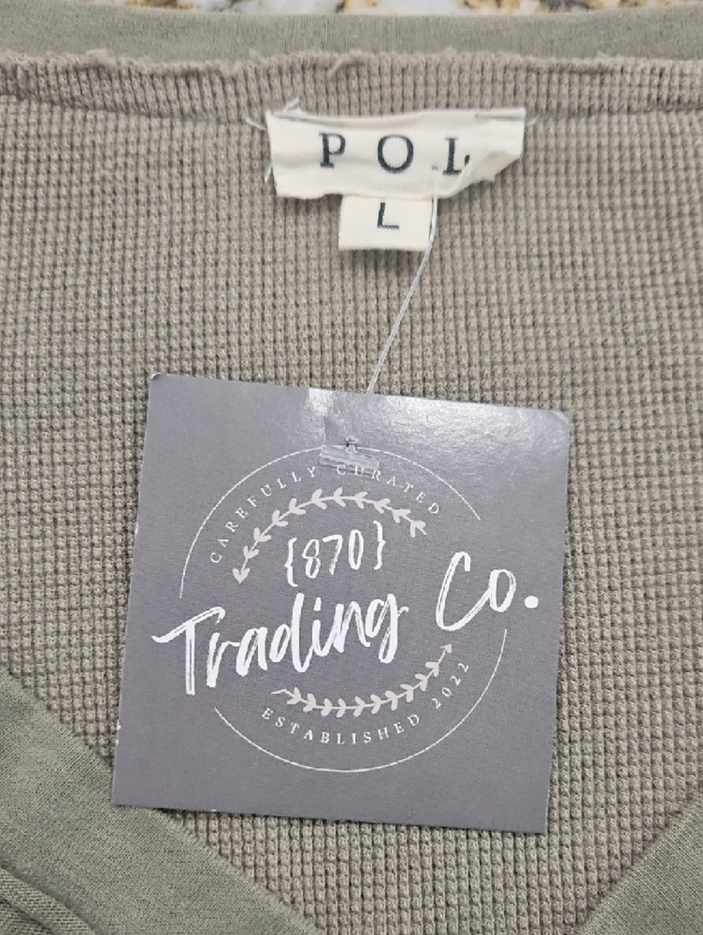 POL Olive Green Ribbed V-Neck Top. Size L - Picture 2 of 3